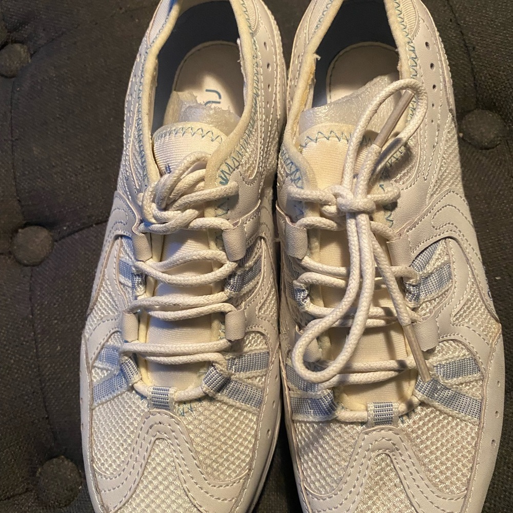 RYKA WHITE WALKING SHOES